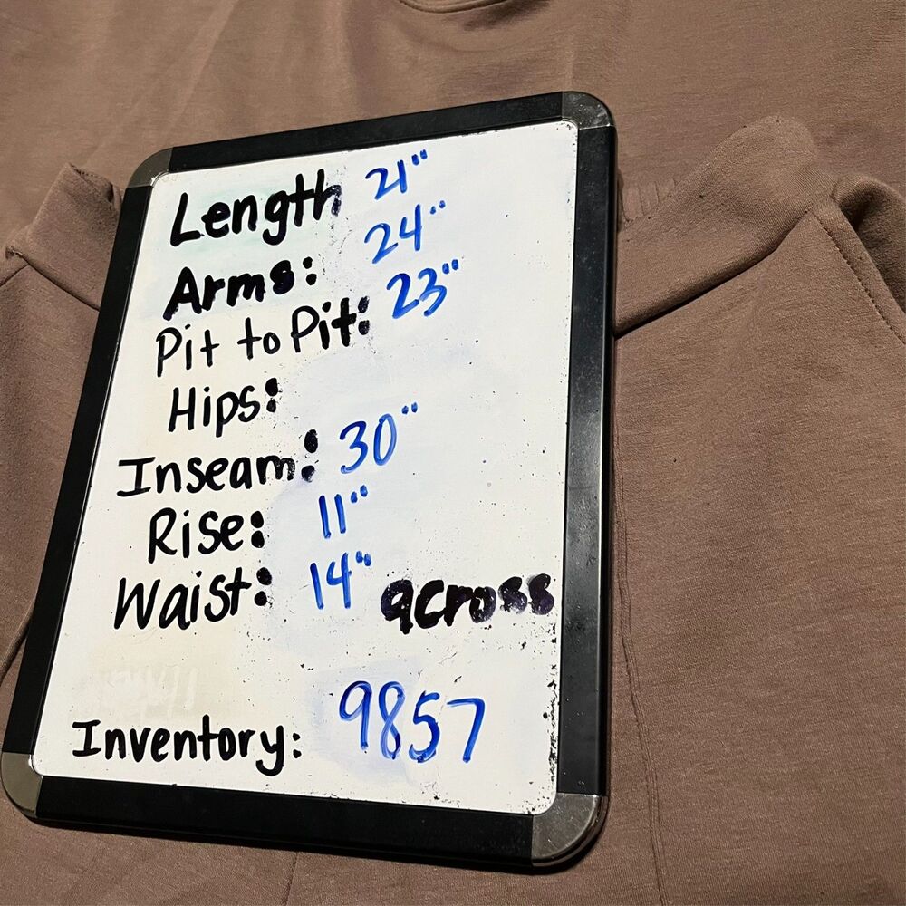 Scoop 2PC Lounge set Long Sleeve Top and Bottoms Brown Taupe Size M/L - Picture 10 of 10
